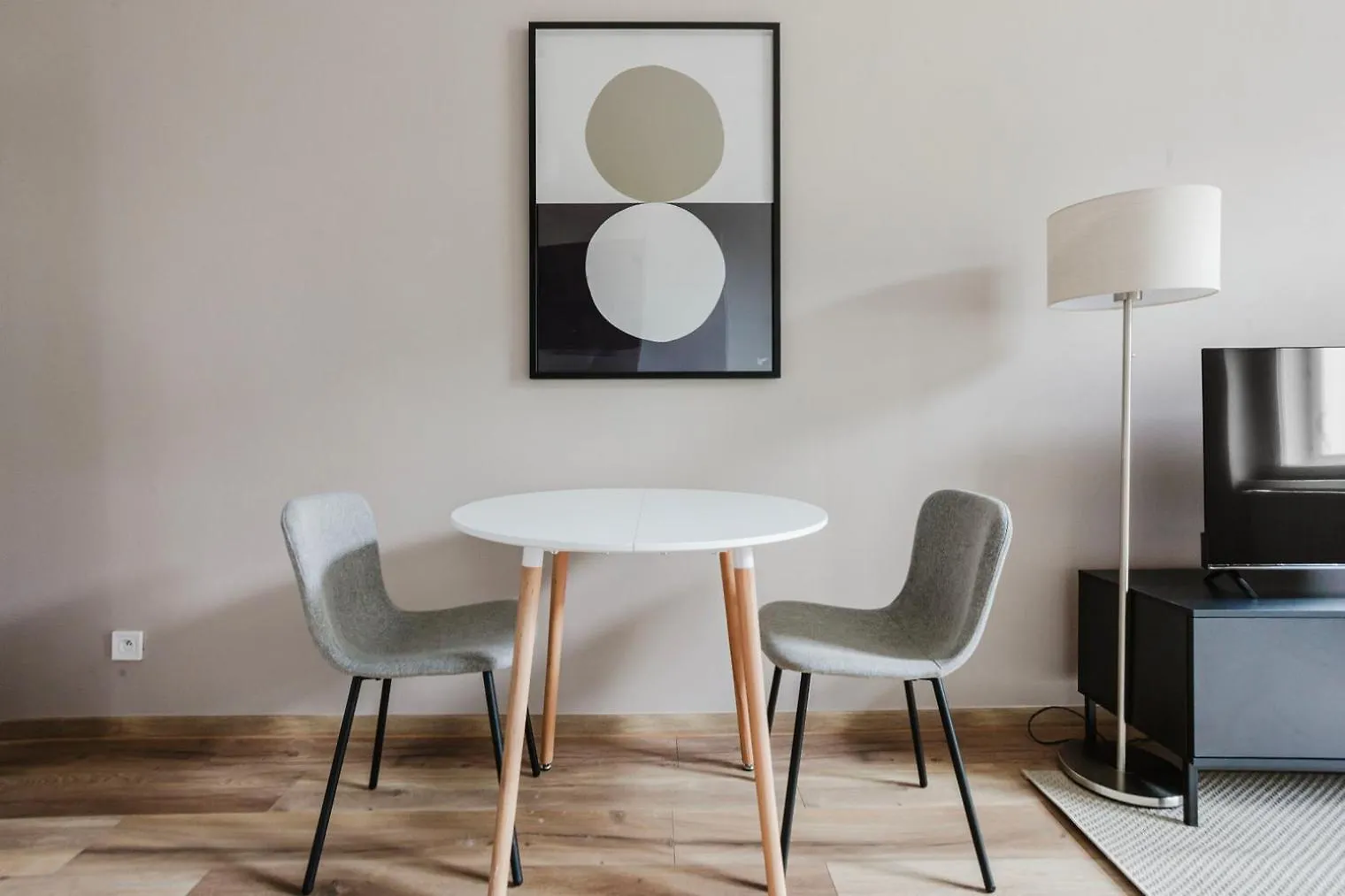 Apartamento Blueground Prague 10 Renovated Furnished Prg-17 0*,  República Checa